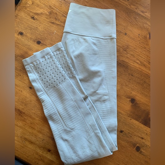 Gym Shark Legging - Brand New - Picture 2 of 2